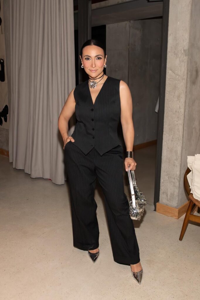 monochromatic-outfit-ideas-8-683x1024-1 Black Pinstripe Vest and Pants