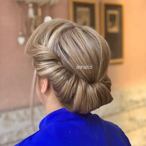 round-updo