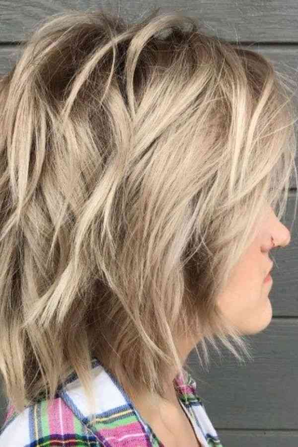 Shaggy Shoulder-Length Cut