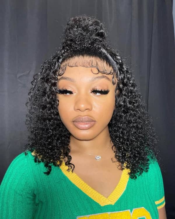 short-curly-hair-with-baby-face Short Curly Hair with Baby Face