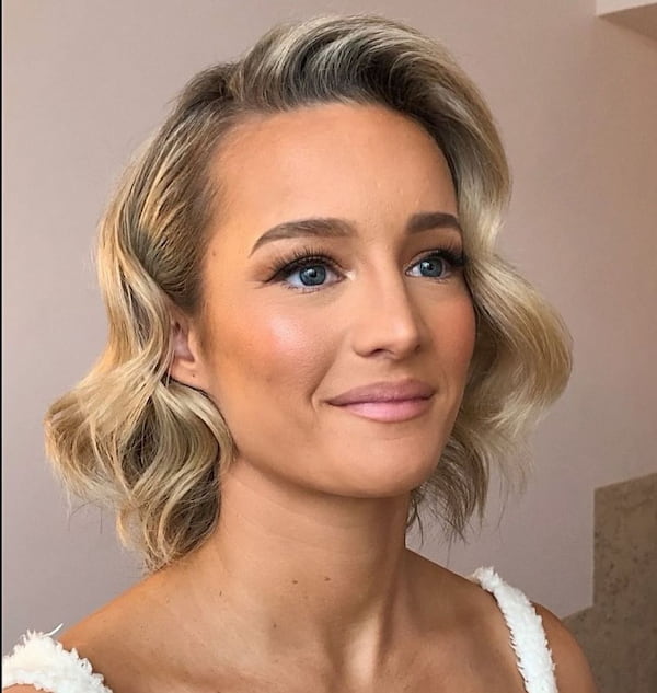 Short Wavy Bridal Haircut