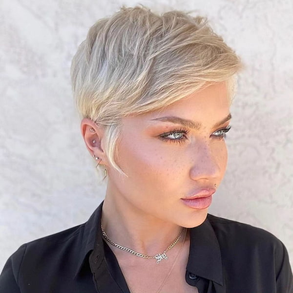 side-swept-layered-pixie-haircut