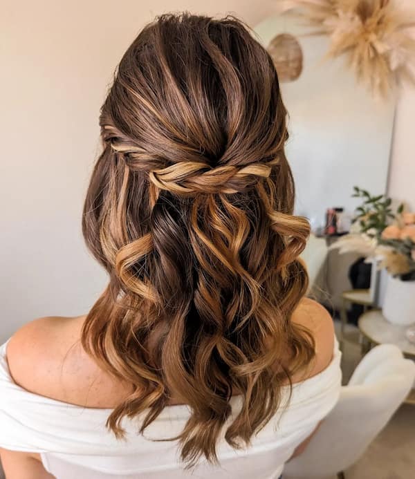 Simple Half Up Half Down for Mid-Length Wavy Hair