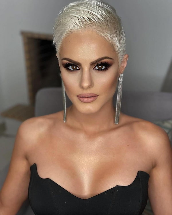 smooth-wolf-pixie-haircut