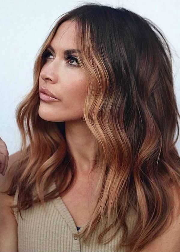 Subtle Face-Framing Highlights