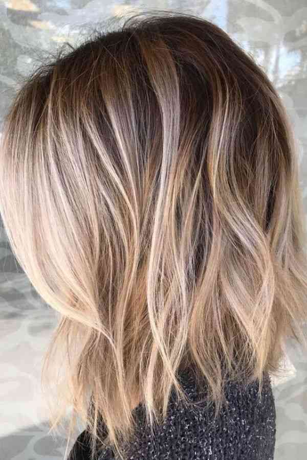 Subtle Ombre Shaggy Lob for Gradual Transition