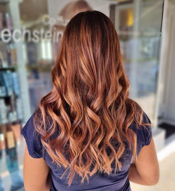 swept-back-balayage-wavy-hair Swept Back Balayage Wavy Hair