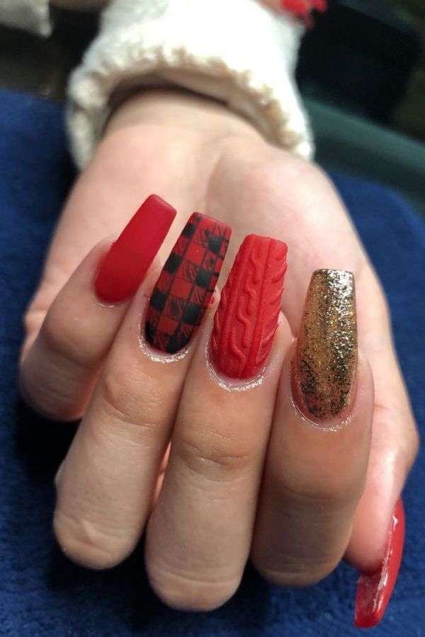 Tartan Plaid Nails