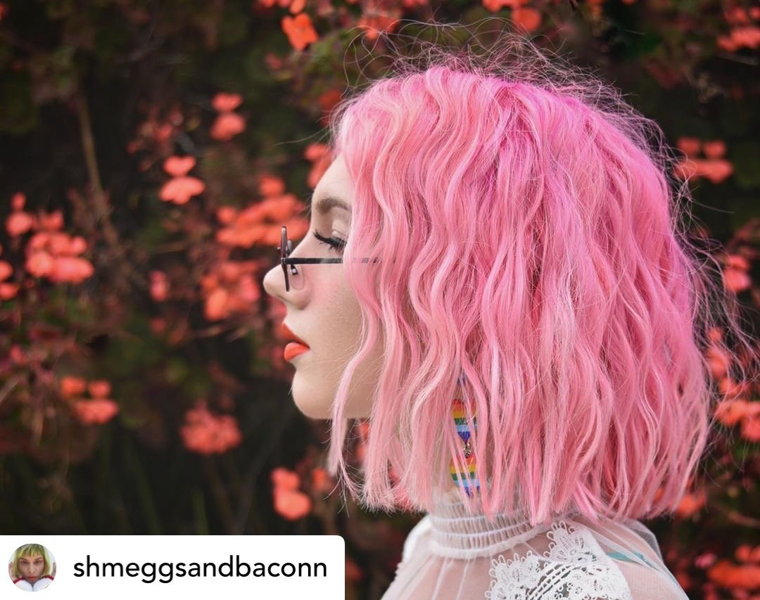 types-of-hairstyles-10 Blunt bob haircut.