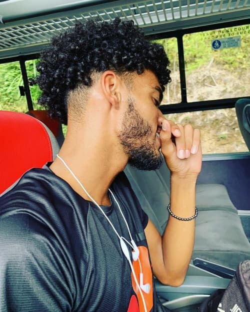 undercut-for-boys-with-curly-hair UNDERCUT FOR BOYS WITH CURLY HAIR