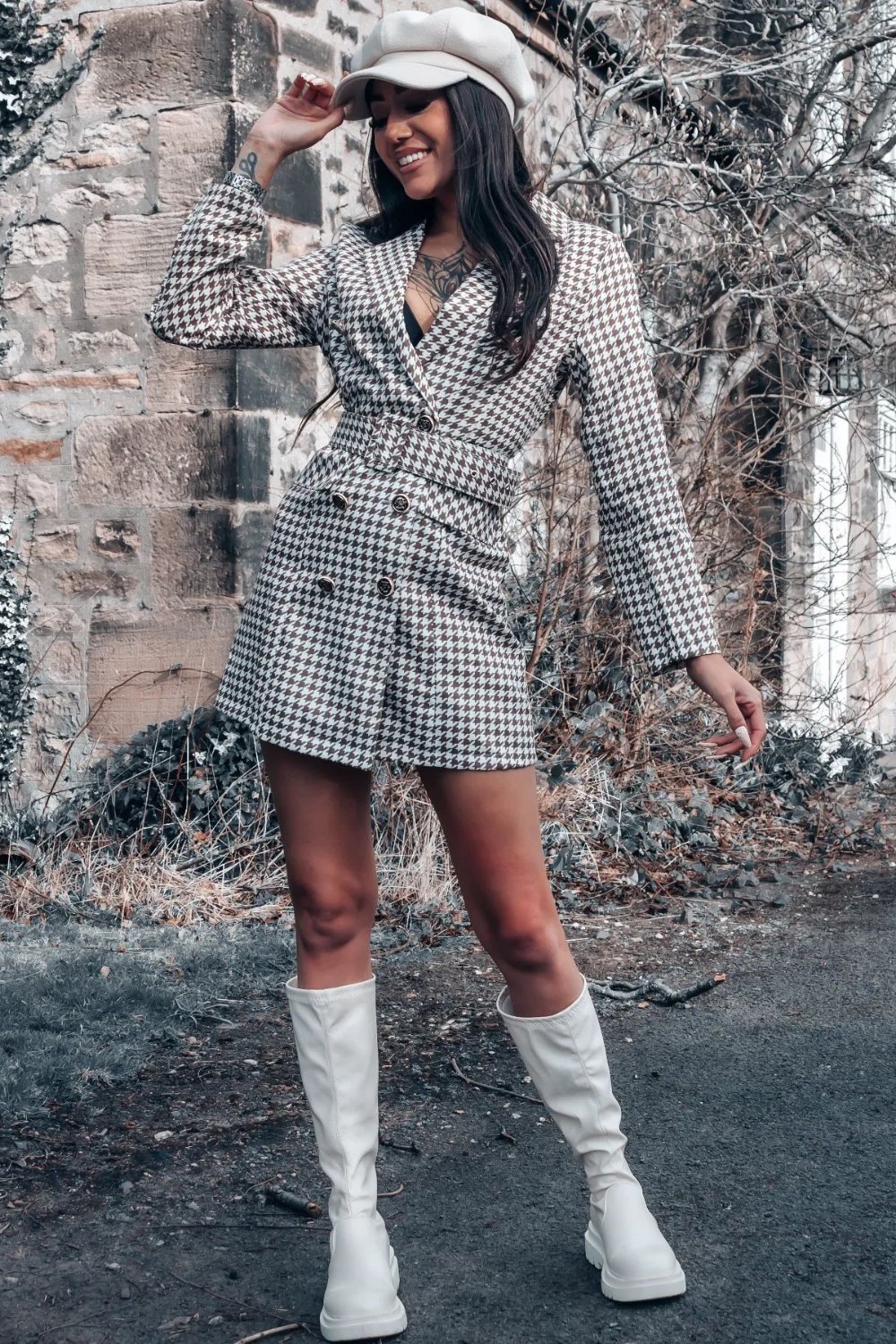 white-boot-outfits-3 Houndstooth Blazer Dress & Knee-High White Boots