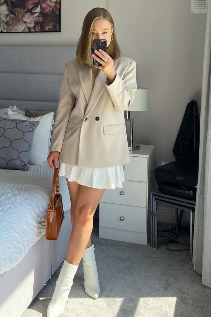 white-skirt-outfits-21-683x1024-1 Oversized Blazer and Mini Skirt